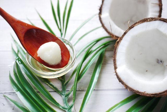 20 reasons why you should start using coconut oil!