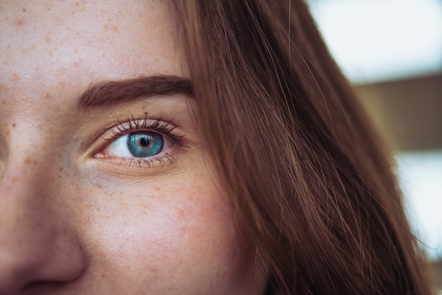 The 3 Best-Rated Brow Pens. Which Ones Are Worth Choosing?